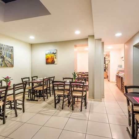 Comfort Hotel Au Firmament Asnières Εξωτερικό φωτογραφία